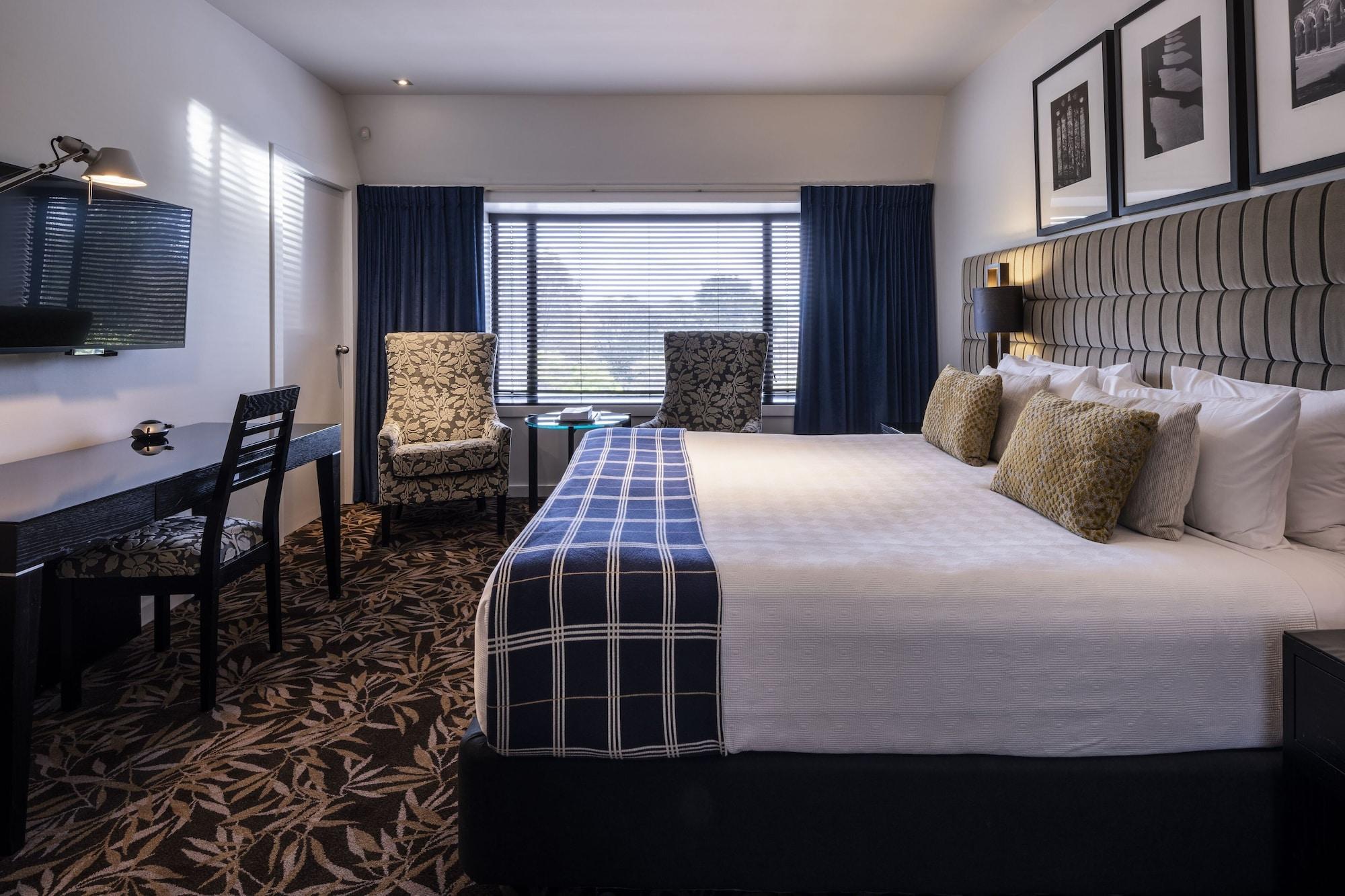 The George Hotel 5*